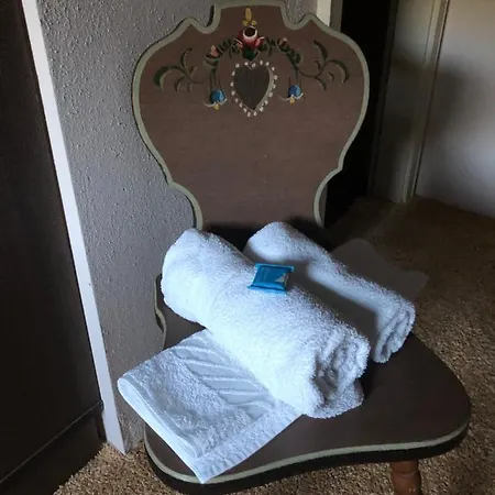 Nachtigall Inn 2*